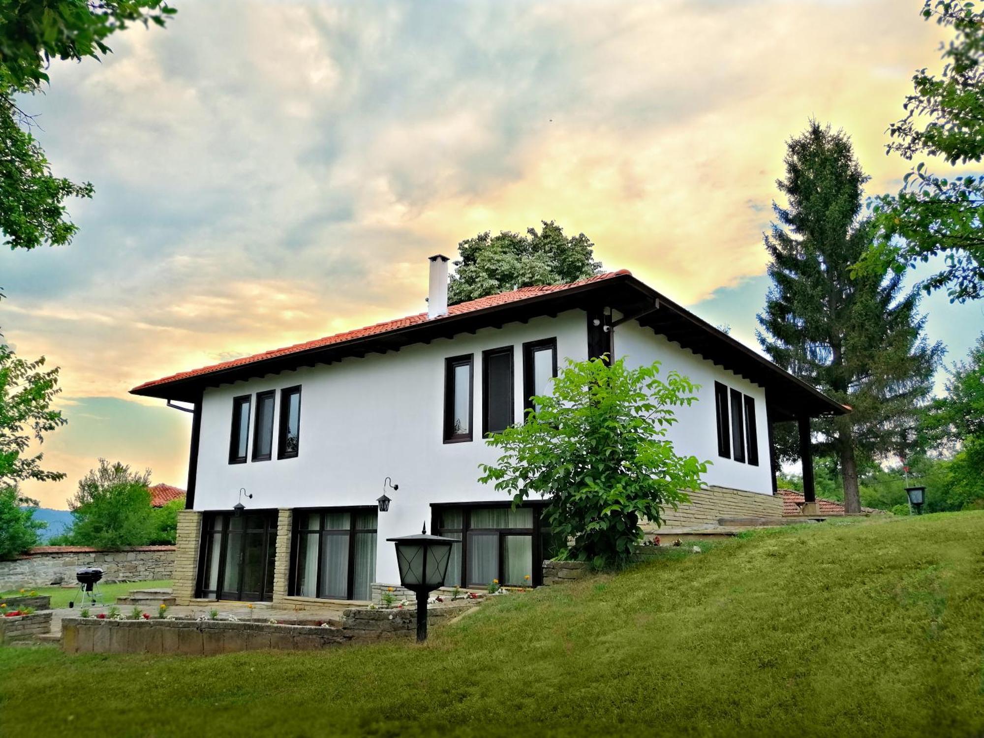 Бор И Шишарка Varzilkovtsi Dış mekan fotoğraf